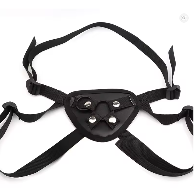 Strap-On Donna con Porta Dildo – Dominazione, Pegging e Giochi di Ruolo Hot